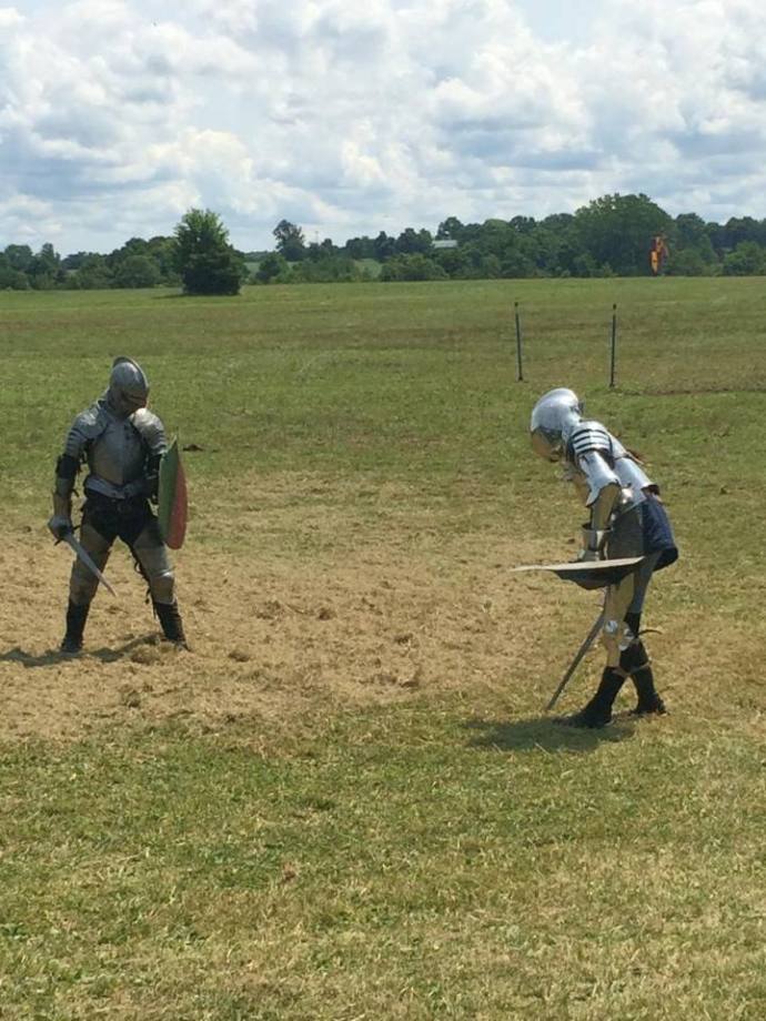 Learning the ground fight, I'm the shiny one! 